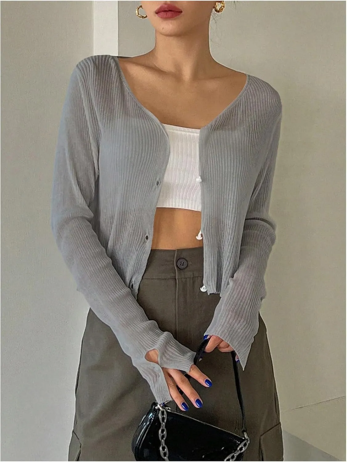 Floerns Women's Ribbed Knit Long Sleeve Button Front V Neck Cardigan Crop Top