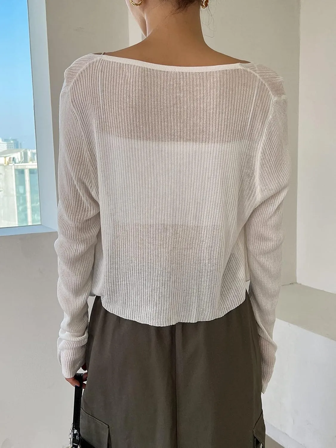 Floerns Women's Ribbed Knit Long Sleeve Button Front V Neck Cardigan Crop Top