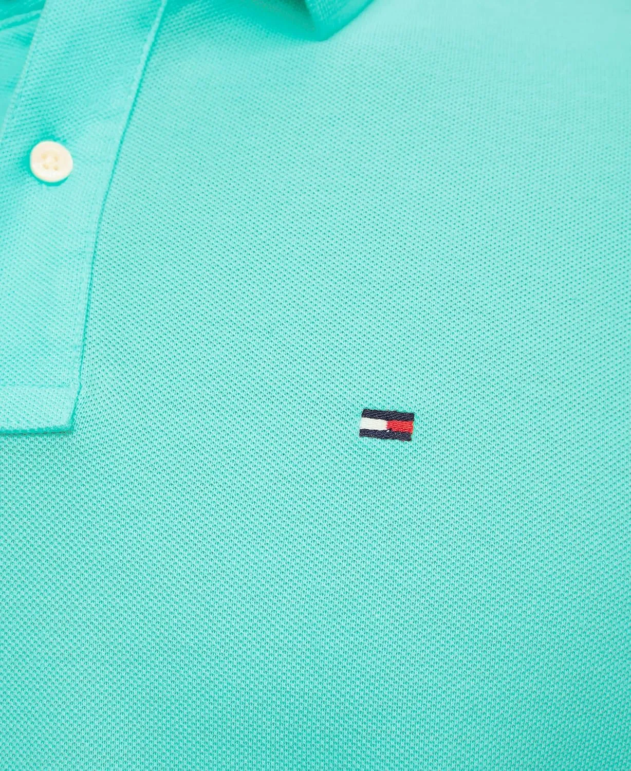 Tommy Hilfiger Men's Short Sleeve Cotton Pique Polo Shirt in Regular Fit