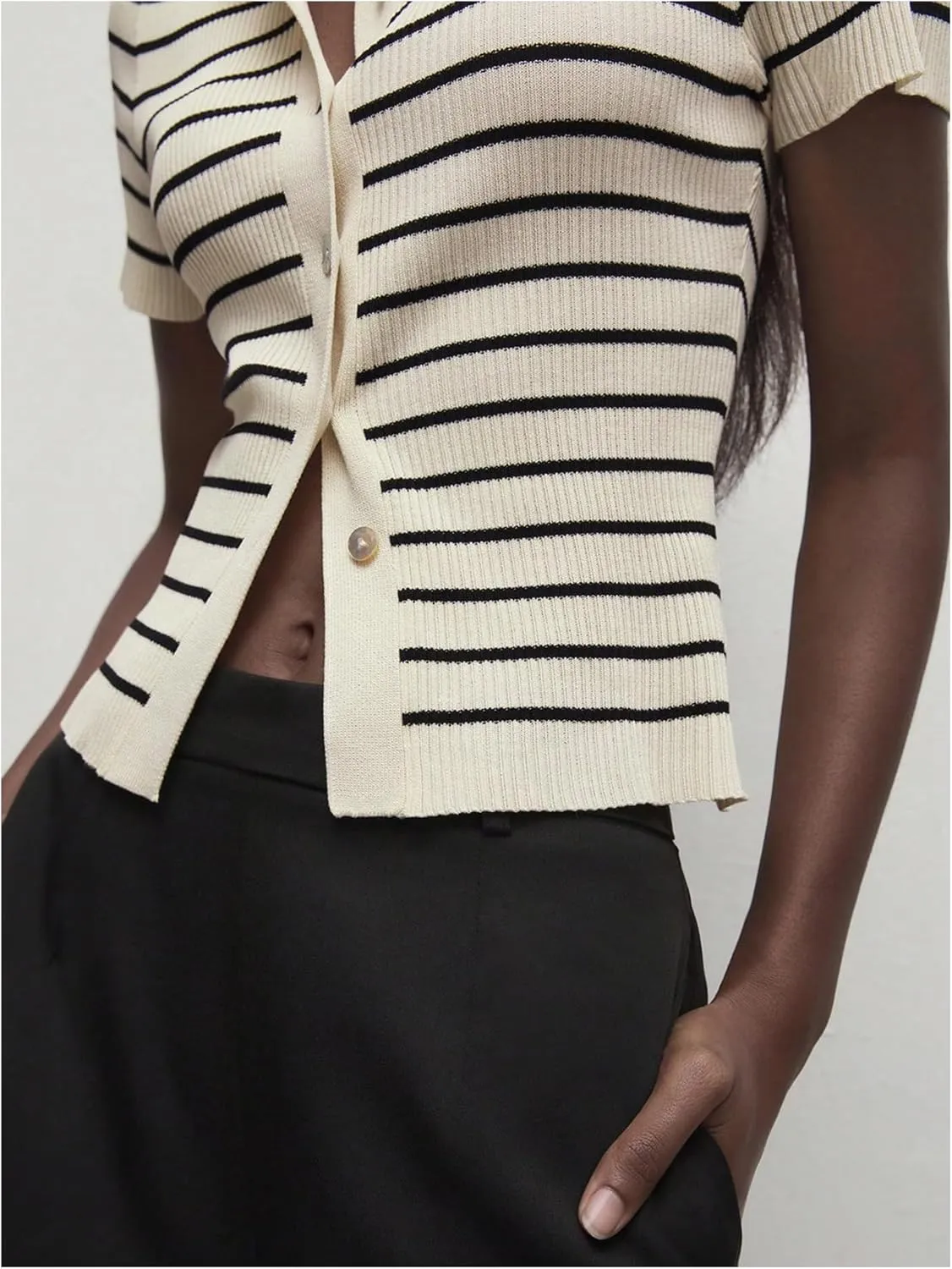 Verdusa Women's Striped Ribbed Knit Button Down Sweater Top Collar Short Sleeve Tee